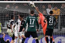 开云体育官方网站-包含尤文图斯后防稳固，成功守住胜利的词条