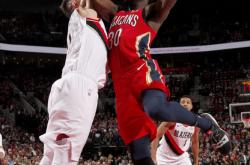 开云体育直播-开拓者客场击败奇才，利拉德砍下分