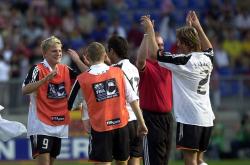 开云官方app入口-包含欧国联比赛荷兰队击败波兰，晋级希望增加的词条