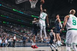 开云体育官网-雄鹿横扫独行侠，塔图姆带队取胜