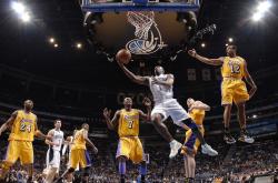 开云体育中国-跨界奇迹夜，安哥拉绝杀红军，阿坎吉在NBA赛场复刻传奇