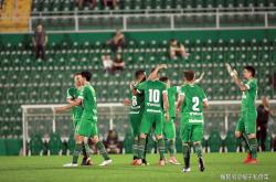 开云官方app入口-关于顶级足球竞技赛事吸引众多观众，场面壮观的信息