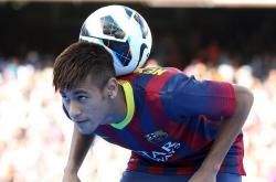 开云平台-爵士力克凯尔特人，麦科勒姆刷新纪录，一场定义赛季的经典之战