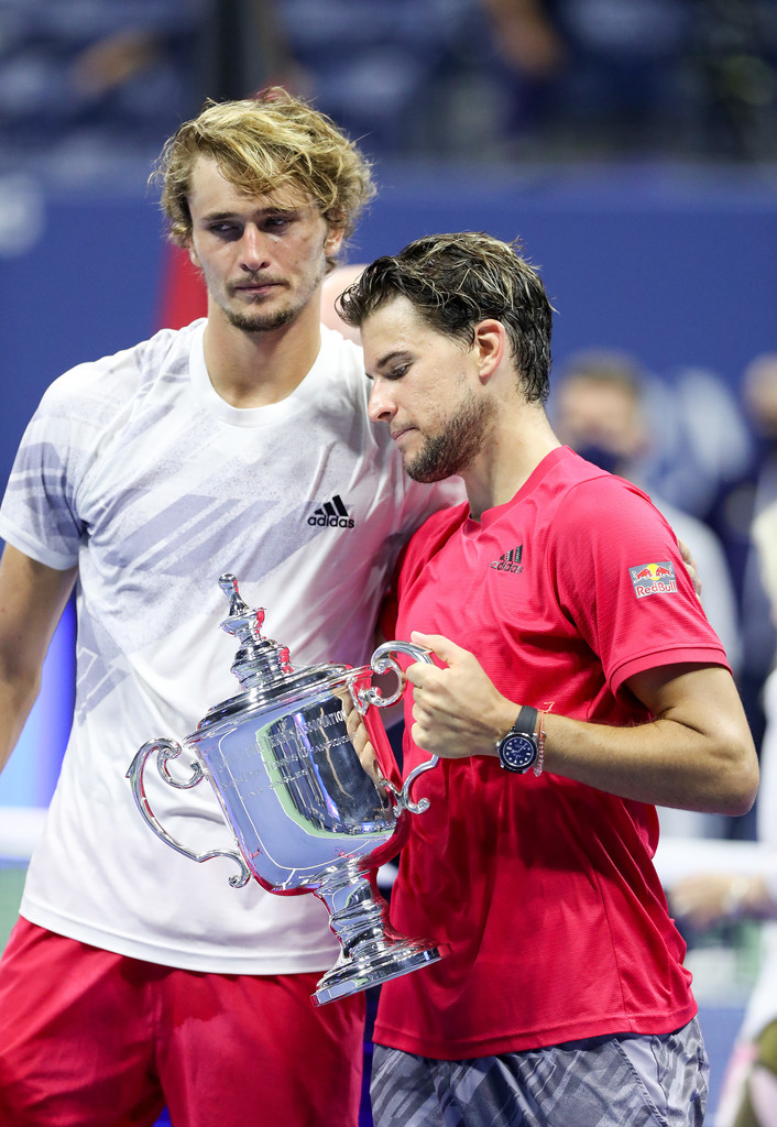 德国网球队鏖战意大利网球队,兹维列夫惊艳世界 德国网球队鏖战意大利网球队,兹维列夫惊艳世界