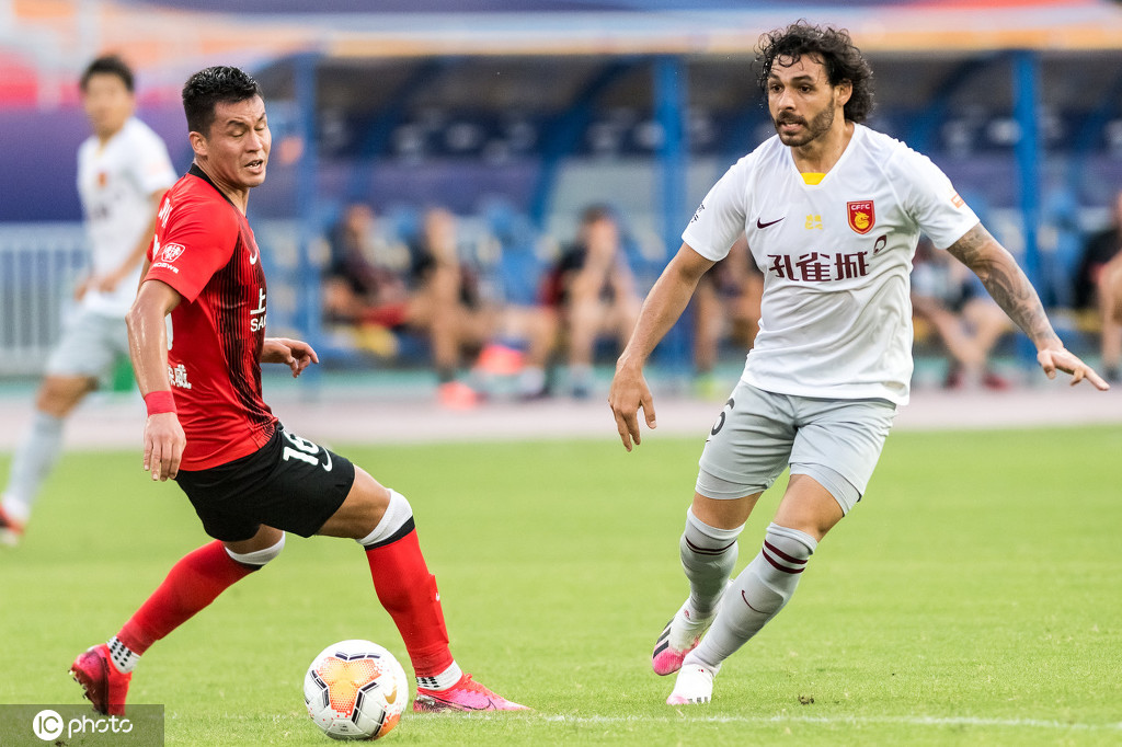 争夺激烈，上港对手河北华夏双方实力对决的简单介绍