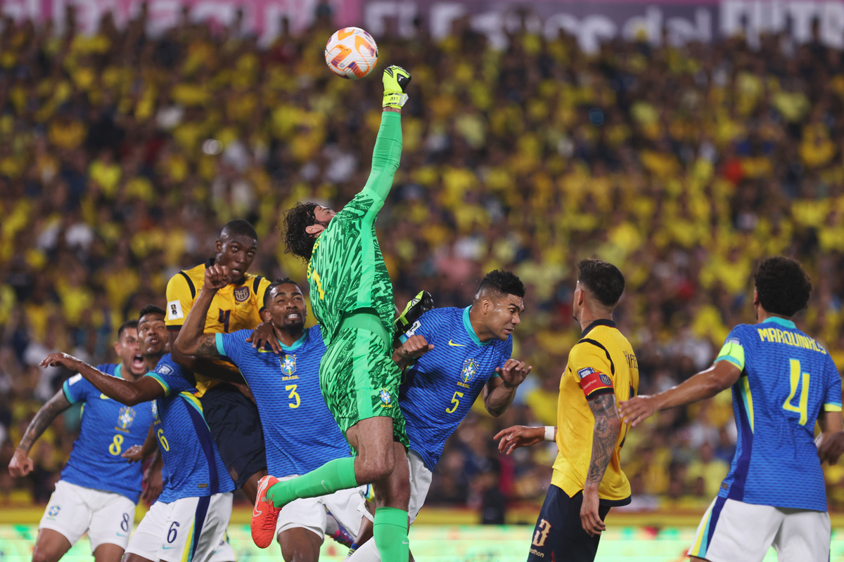 包含墨西哥队成功晋级下一阶段比赛的词条