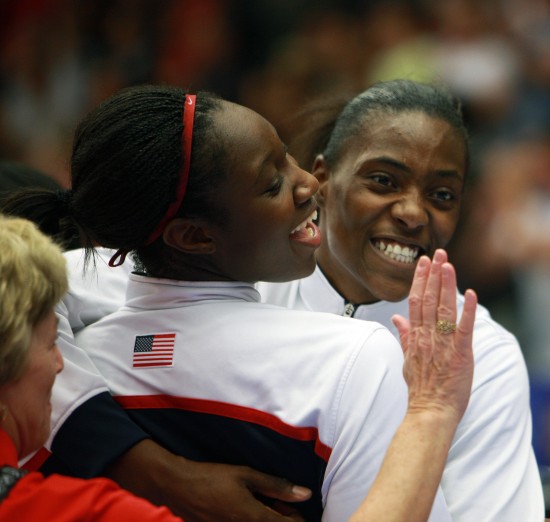 捷克队在加时赛中夺胜晋级到下一轮 捷克队在加时赛中夺胜晋级到下一轮