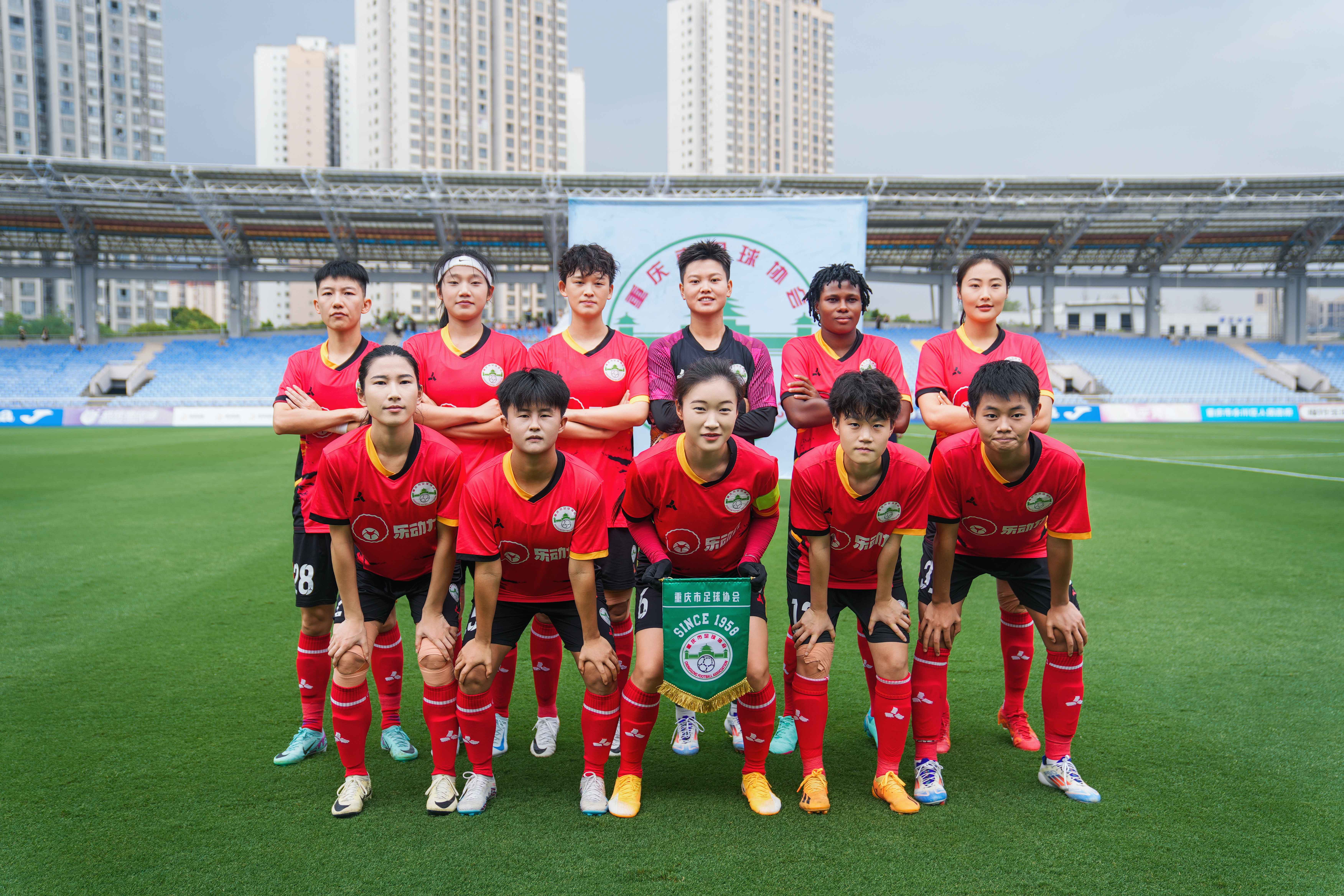 女足运动员表现出色，队伍战绩斐然