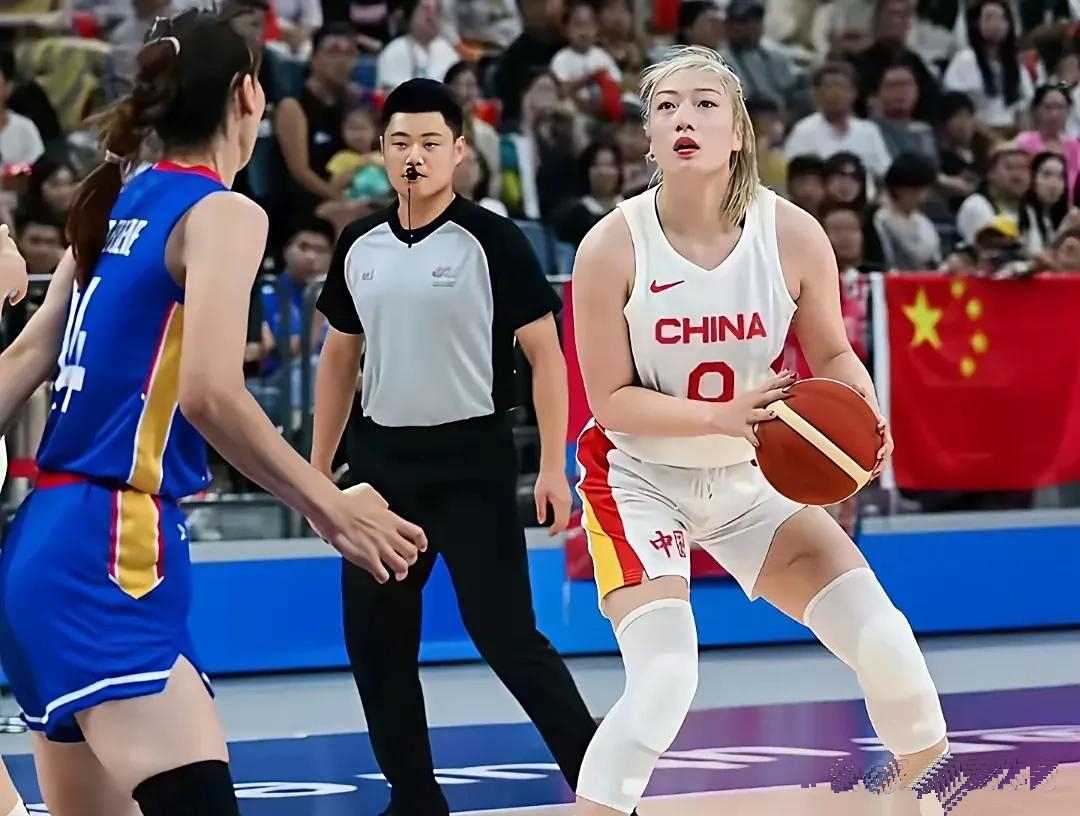 关于运动领域中,女子球队一展雄心的信息 关于运动领域中,女子球队一展雄心的信息