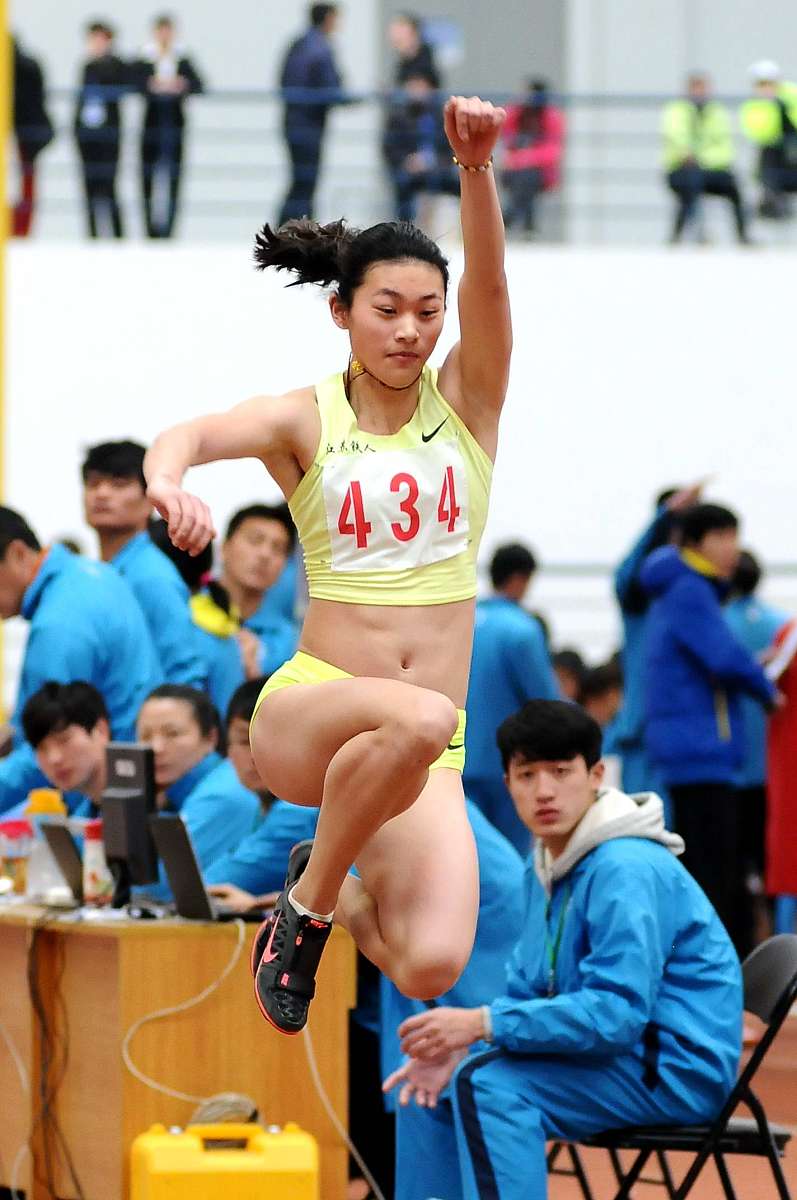 关于运动领域中,女子球队一展雄心的信息 关于运动领域中,女子球队一展雄心的信息