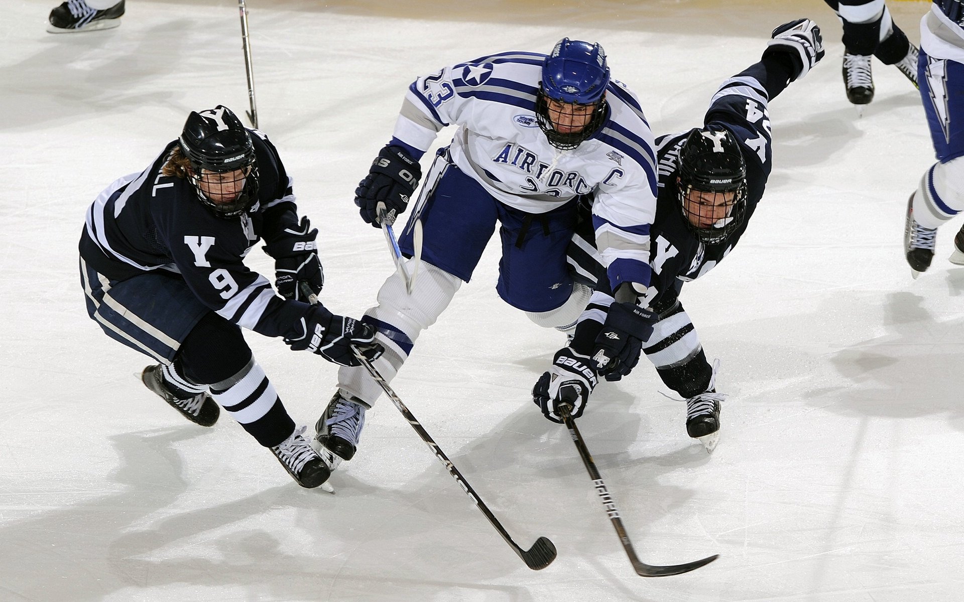 2026世界杯焦点战，西班牙争冠战惊险战胜洪都拉斯