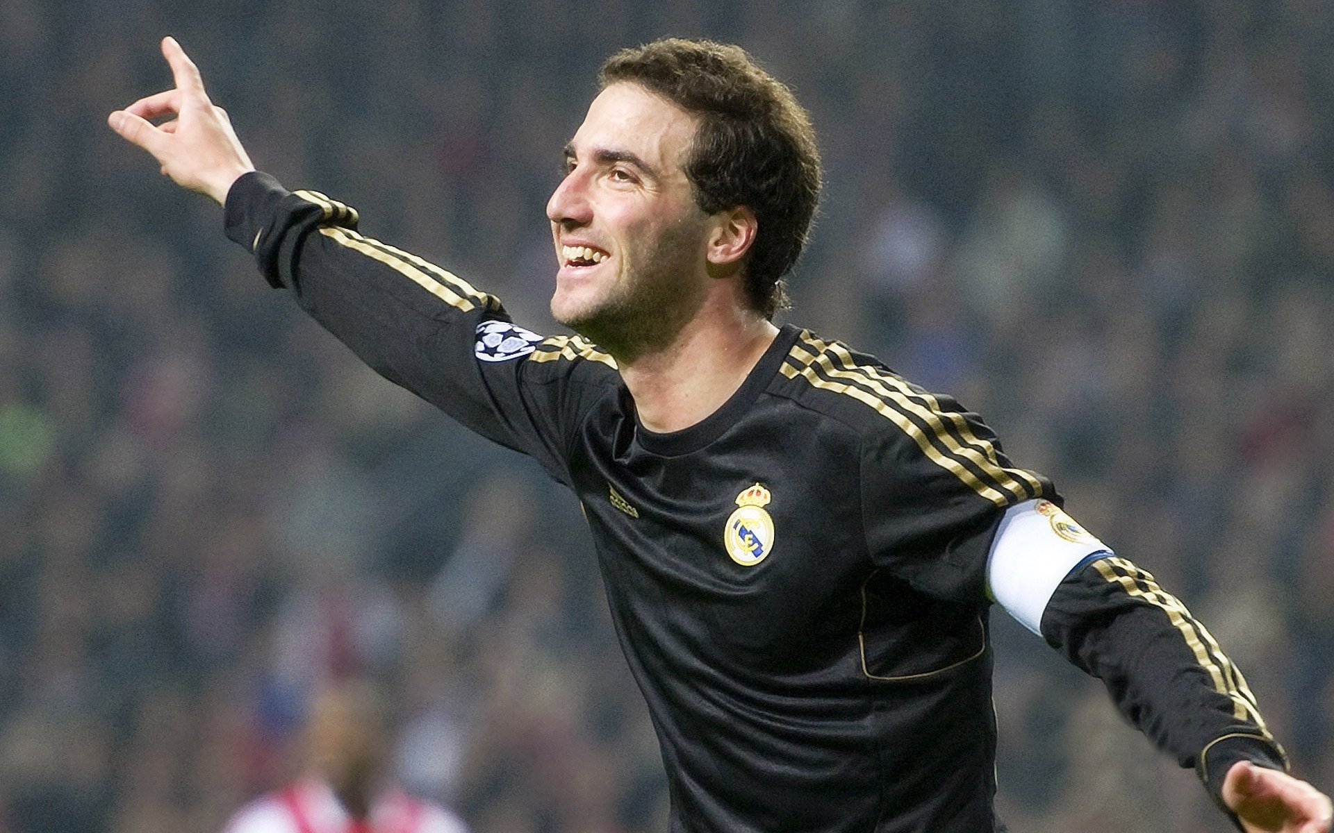 封锁与接管，南非的瑞士策略如何预示了德里赫特的欧冠决赛传奇